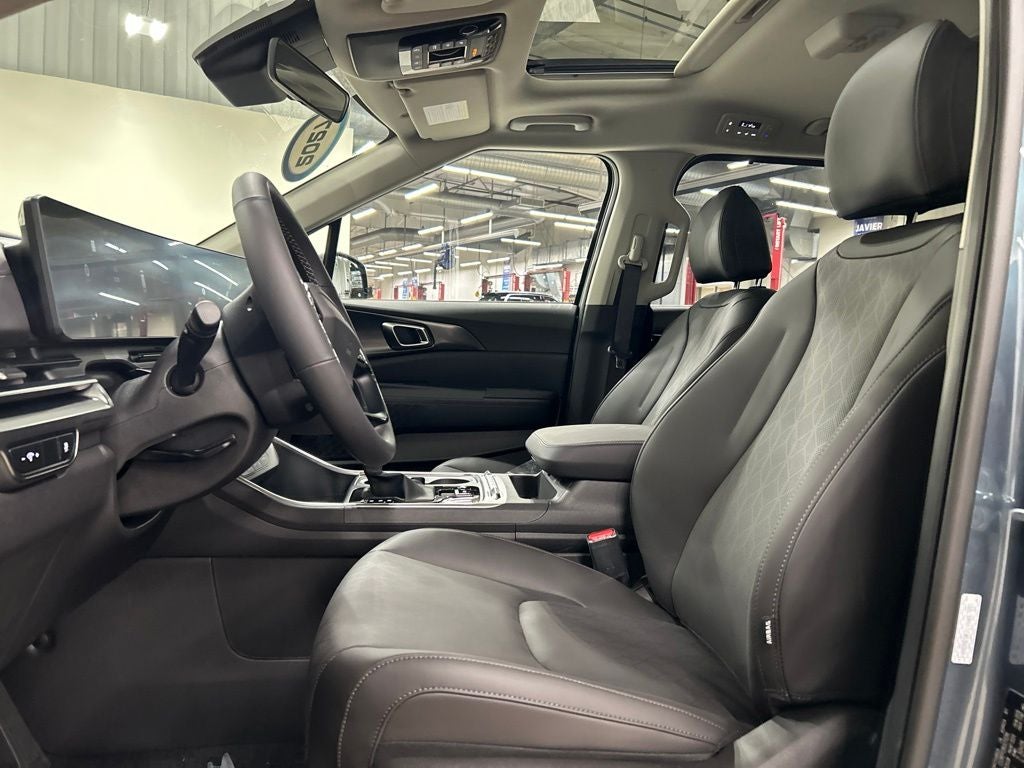 2027 Kia Carnival SX