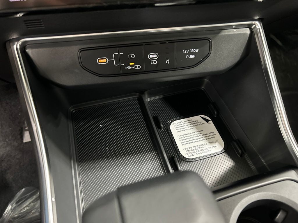 2027 Kia Carnival SX