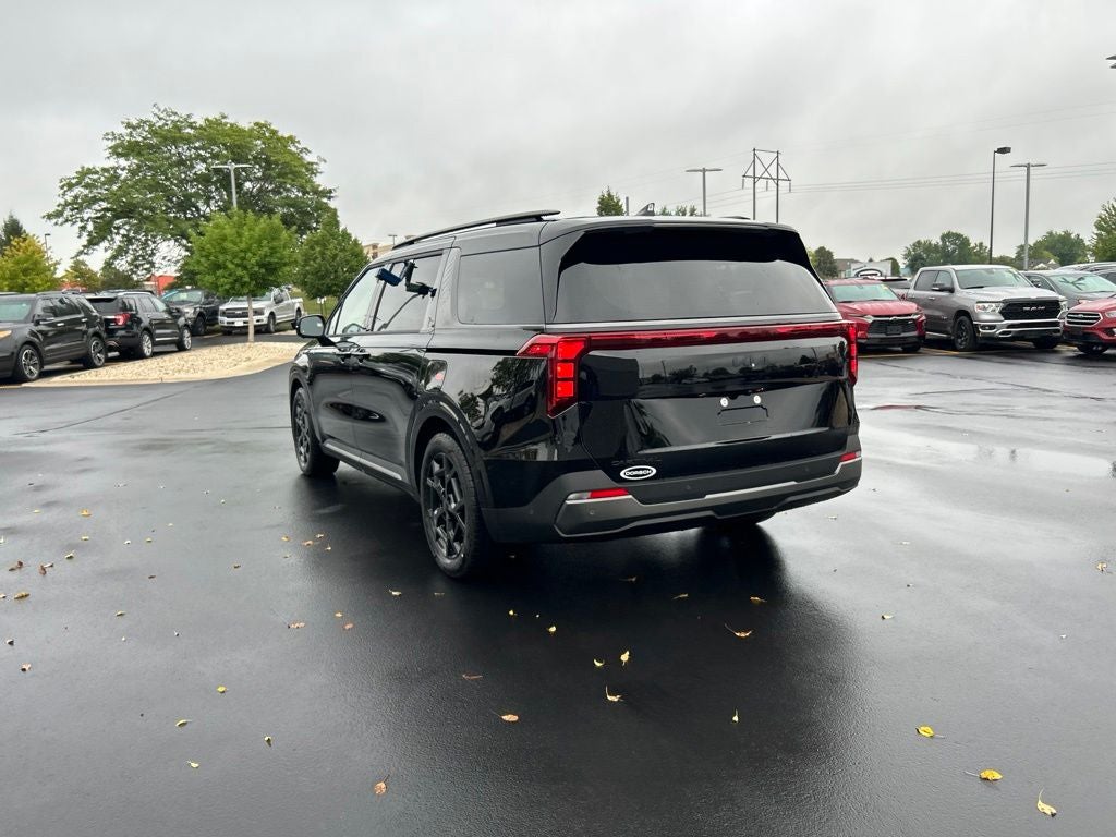 2027 Kia Carnival SX