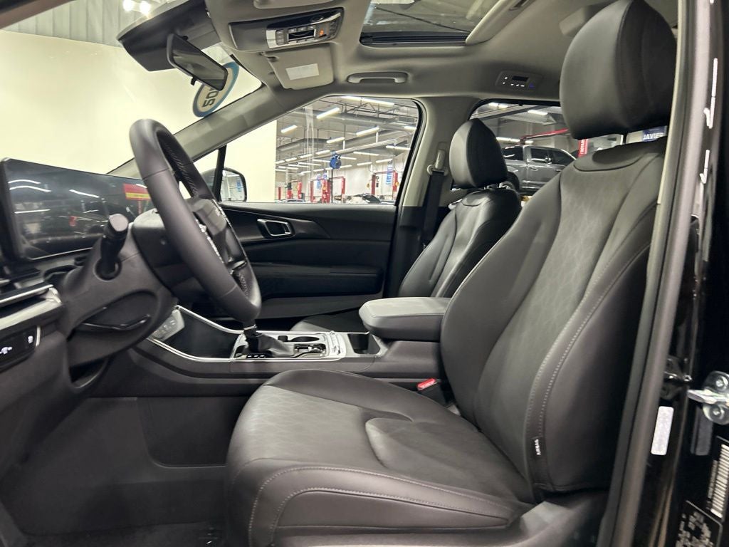 2027 Kia Carnival SX