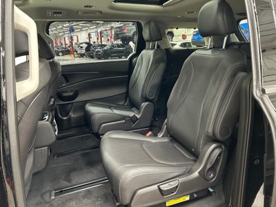 2027 Kia Carnival SX
