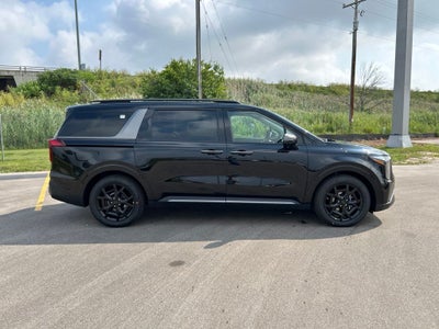 2027 Kia Carnival SX