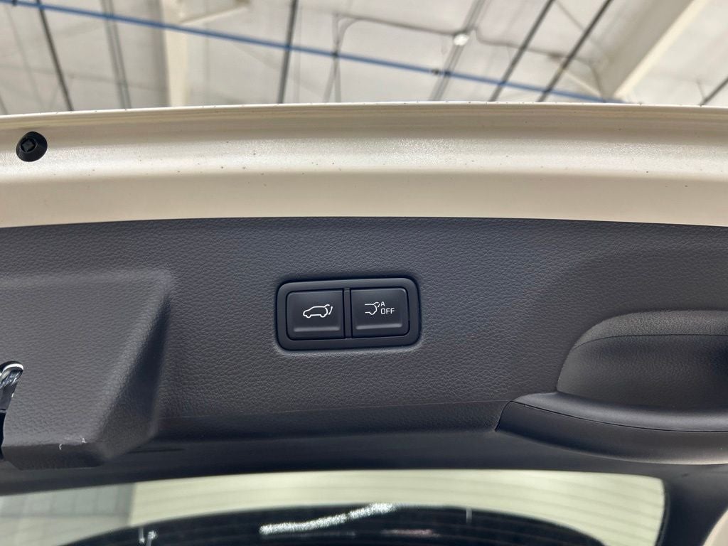 2027 Kia Carnival SX