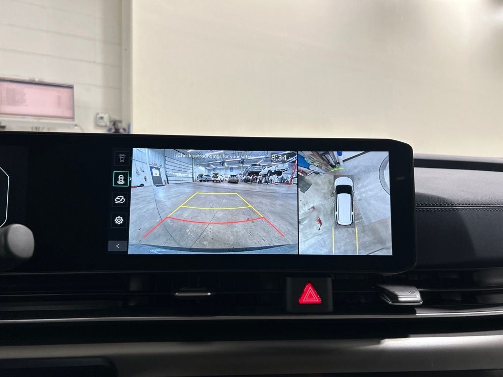 2027 Kia Carnival SX