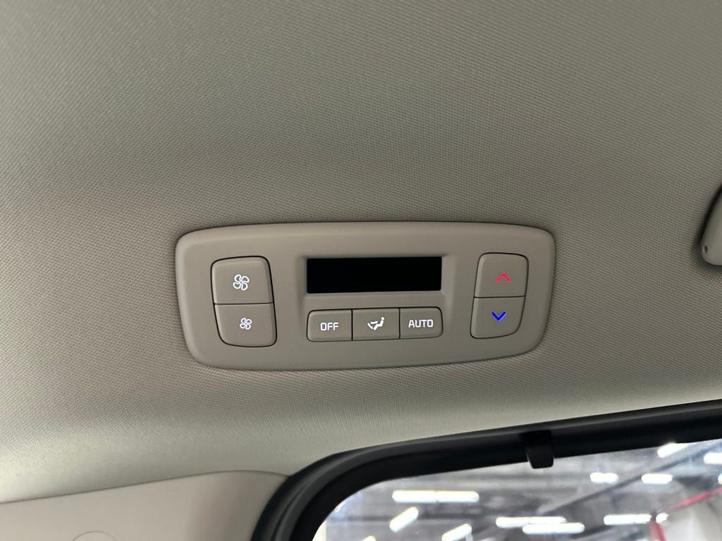 2027 Kia Carnival SX