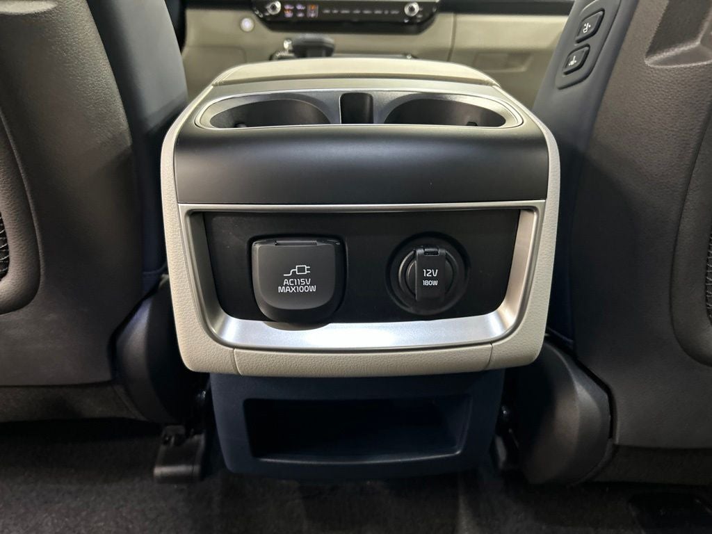 2027 Kia Carnival SX