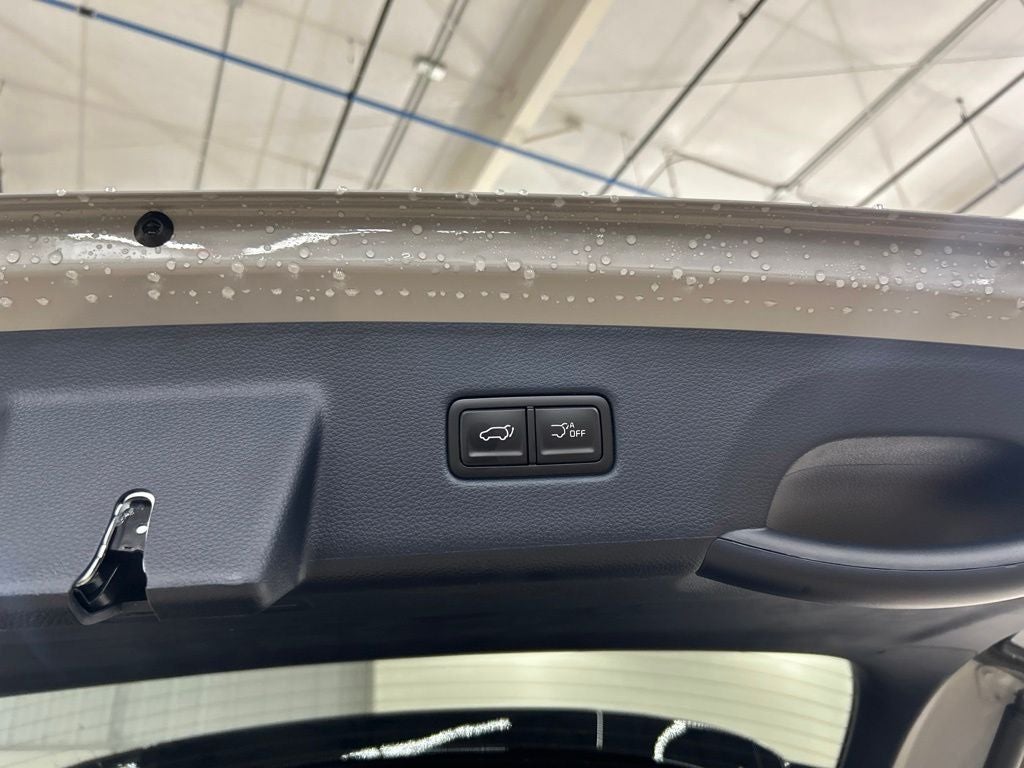 2027 Kia Carnival SX