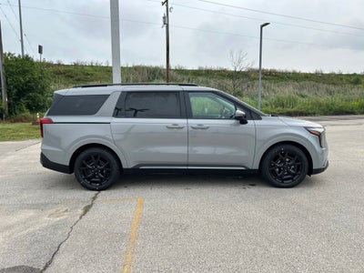 2027 Kia Carnival SX