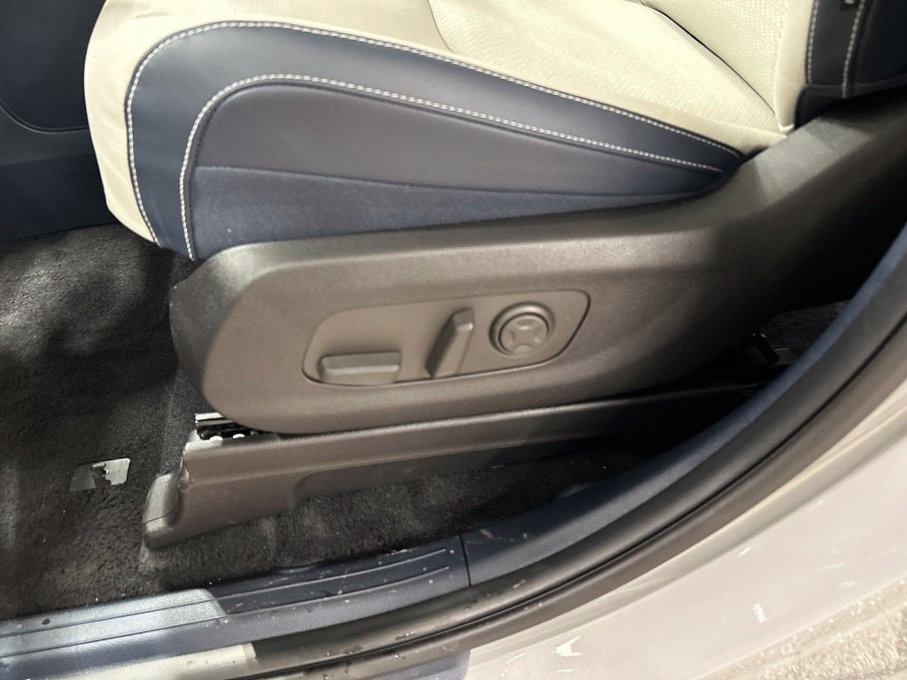 2027 Kia Carnival Hybrid SX Prestige