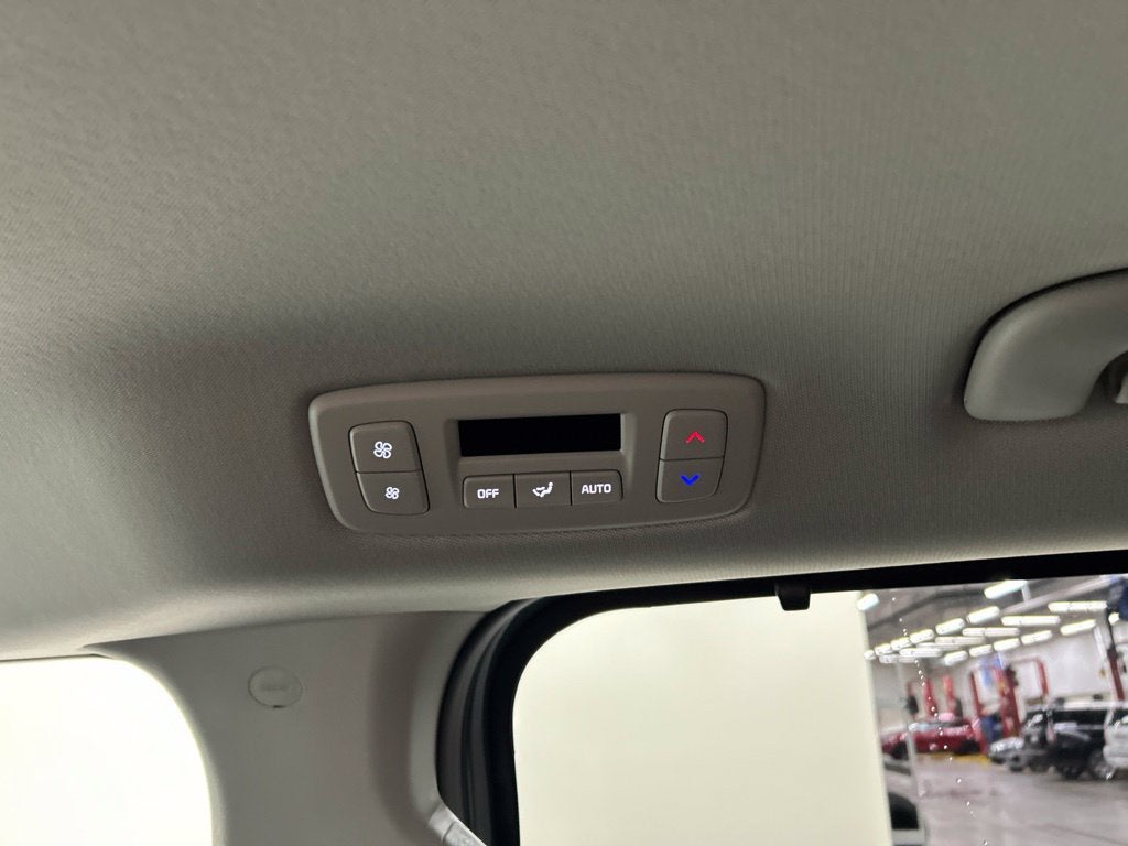 2027 Kia Carnival Hybrid SX