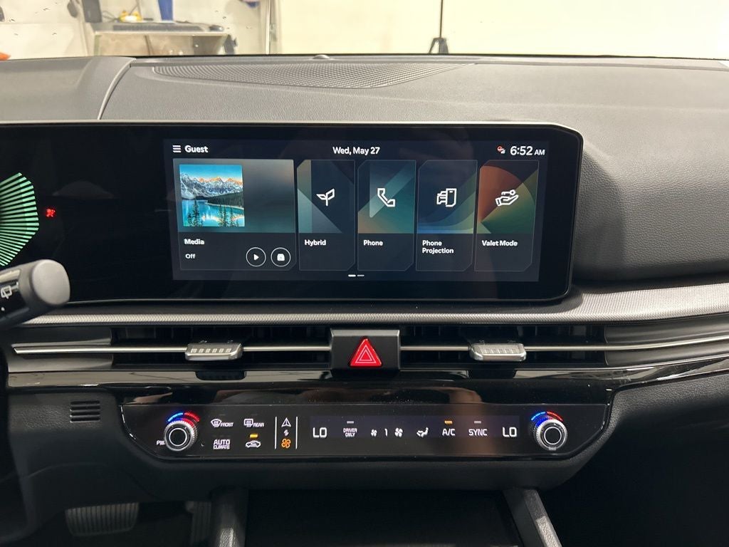 2026 Kia Sportage Hybrid S