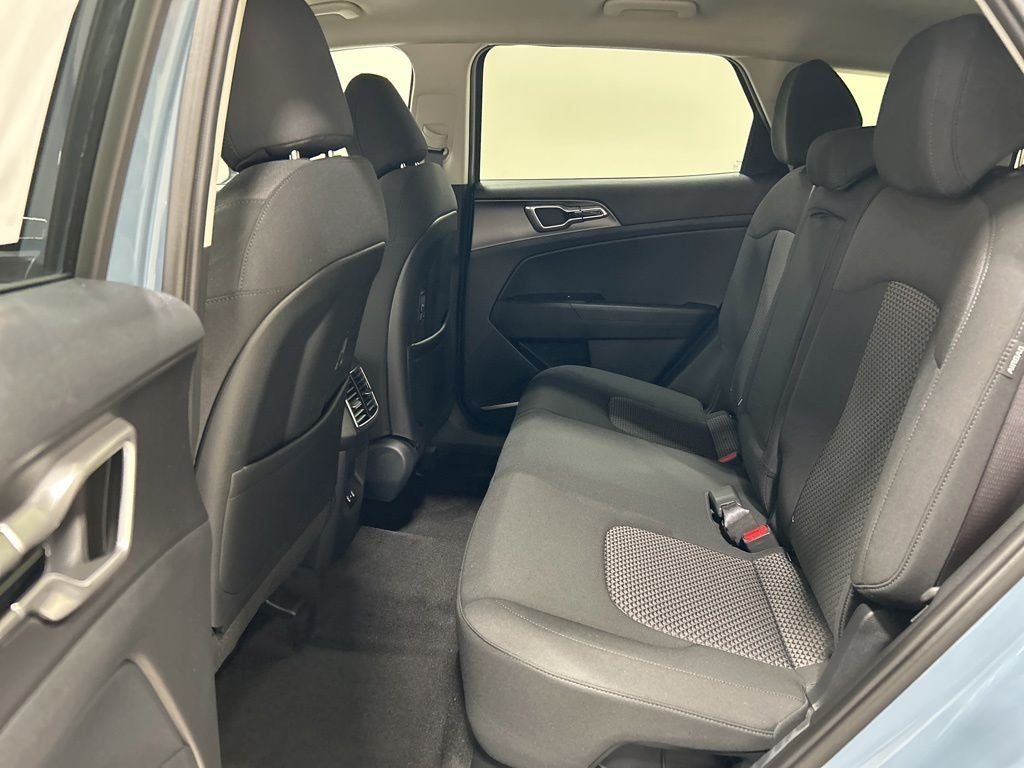 2026 Kia Sportage Hybrid S