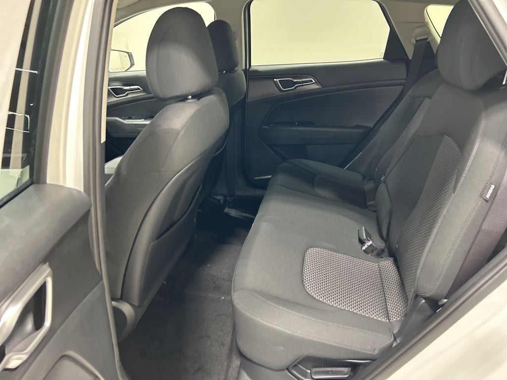 2026 Kia Sportage Hybrid S