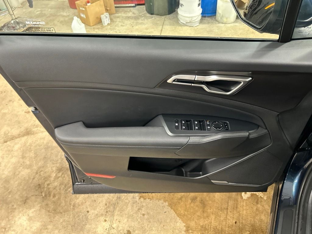 2027 Kia Sportage Hybrid EX