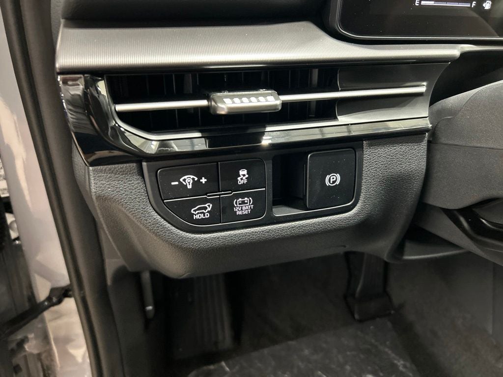 2027 Kia Sportage EX
