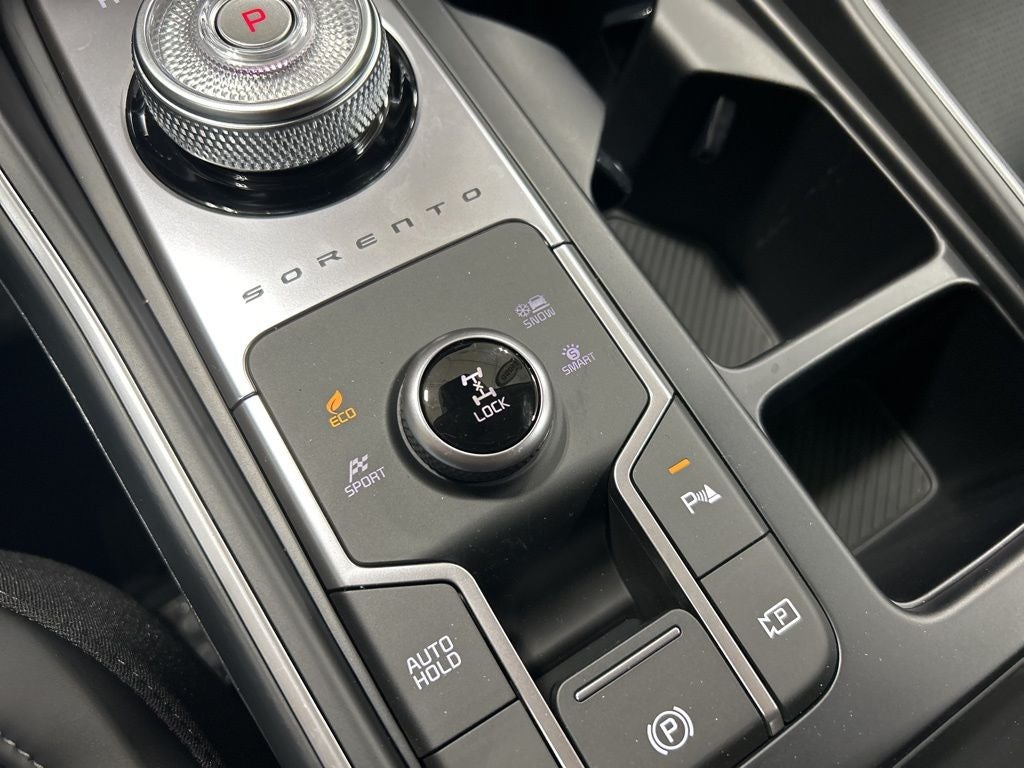 2025 Kia Sorento Hybrid EX
