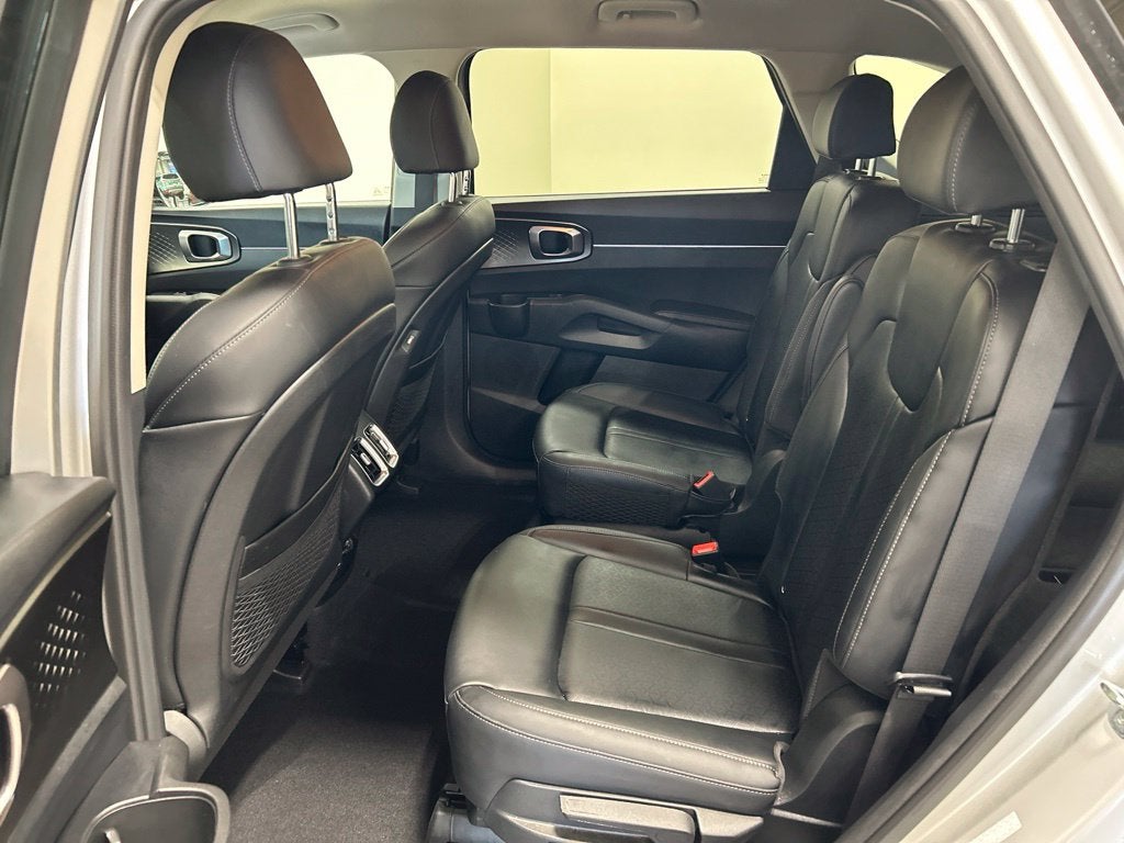 2024 Kia Sorento Hybrid EX