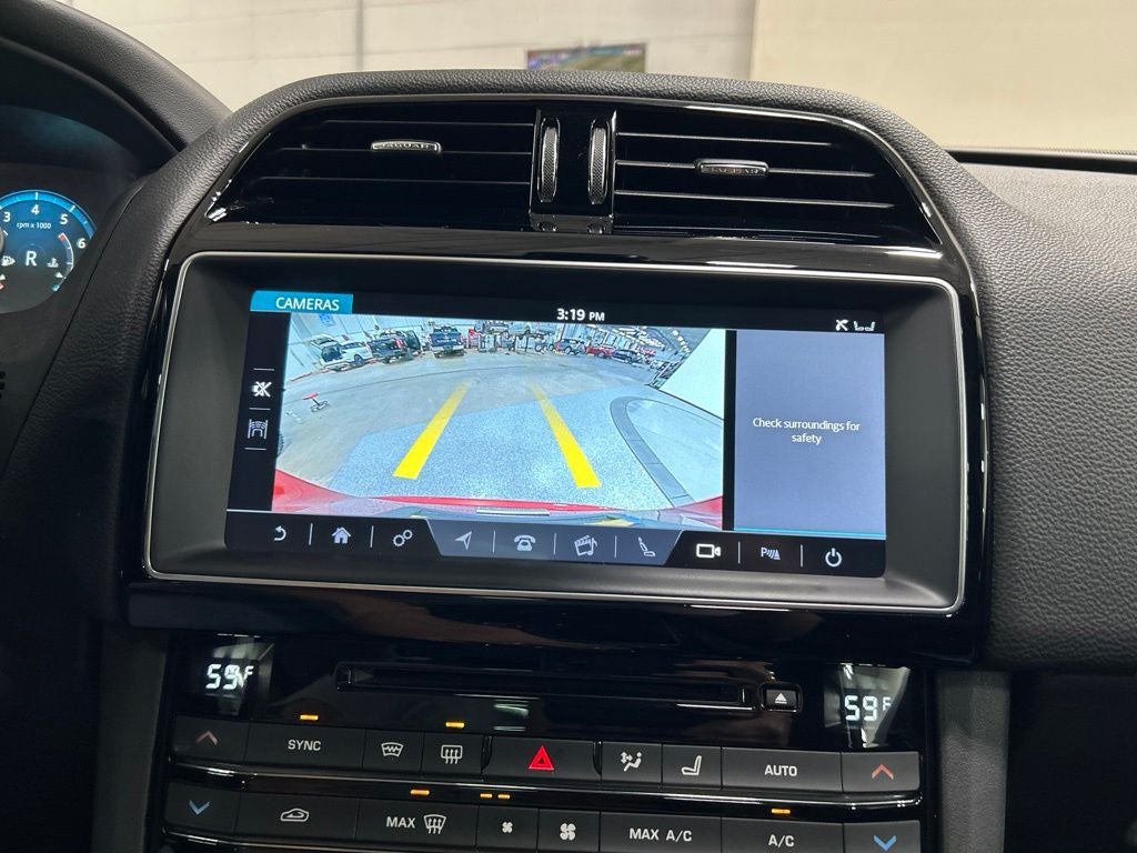 2017 Jaguar F-PACE 35t Prestige