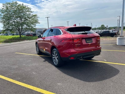 2017 Jaguar F-PACE 35t Prestige