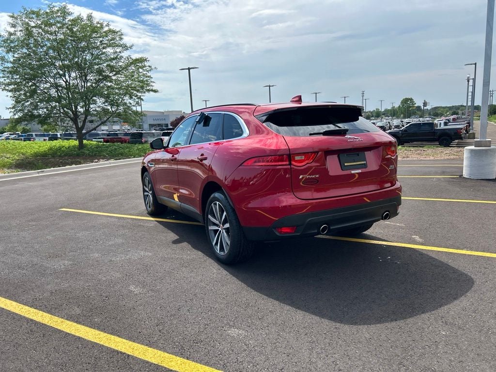 2017 Jaguar F-PACE 35t Prestige
