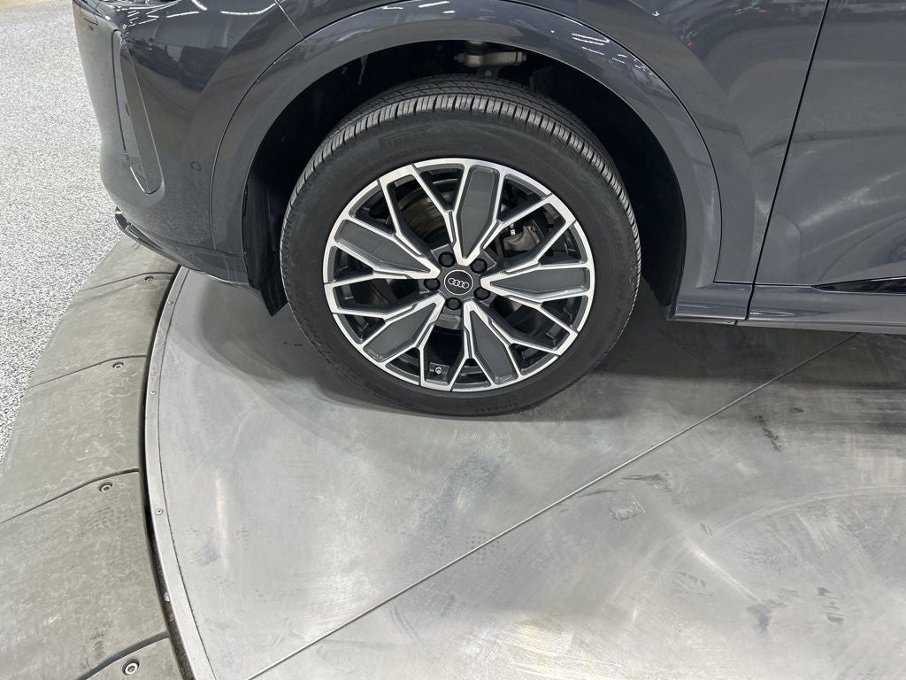 2025 Audi Q5 2.0T Premium Plus quattro