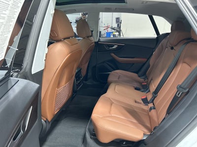 2023 Audi Q8 55 Prestige quattro