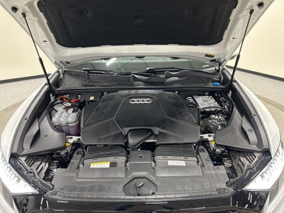 2023 Audi Q8 55 Prestige quattro