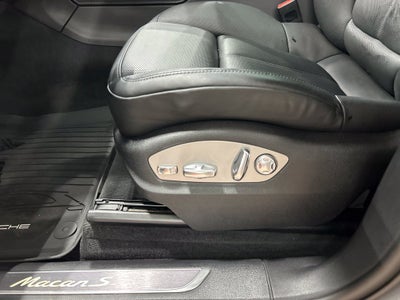 2023 Porsche Macan S