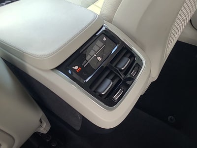 2023 Volvo XC90 B6 Plus 7-Seater